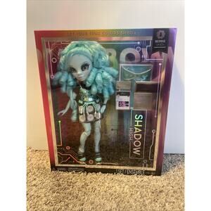 Rainbow High Shadow High Berrie Skies 11” Doll with Clothing & Stand New